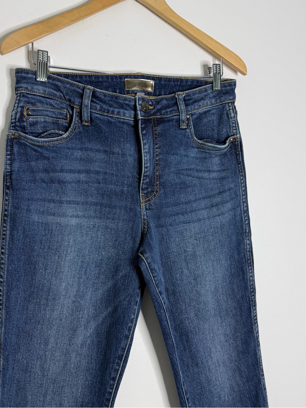 KUT From the Kloth Catherine High Rise Boyfriend Jeans Size 6 Dark Wash - Picture 4 of 6
